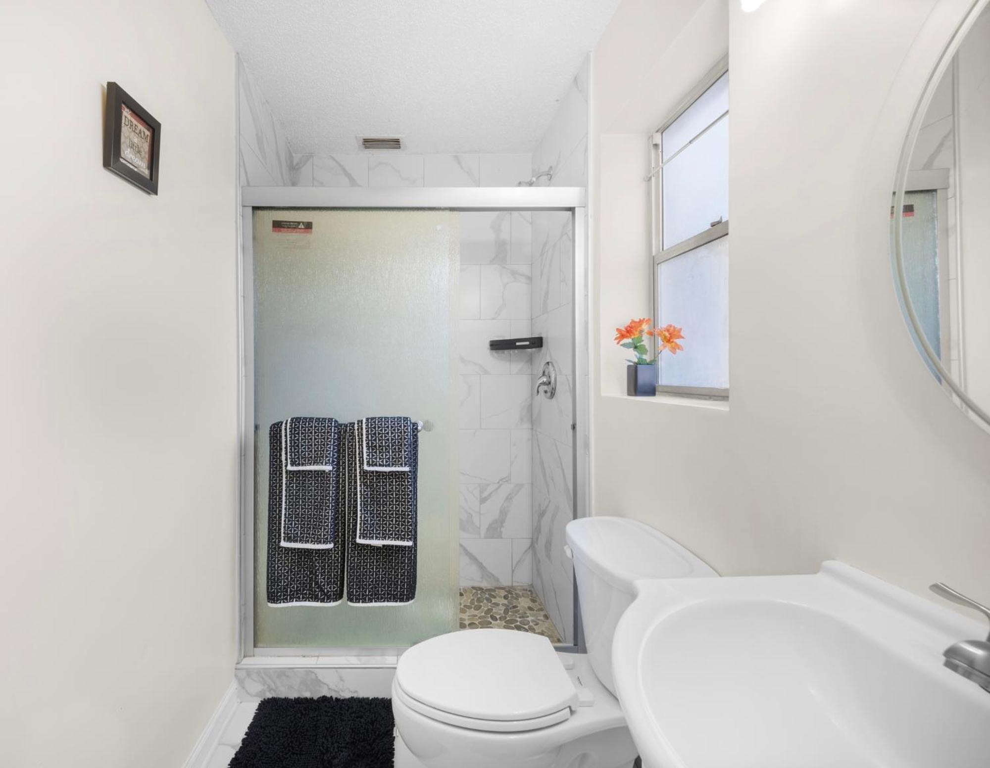Pet Friendly Large Studio With Free Wi-Fi In Great Location! Orange Park Exterior photo